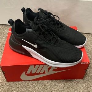 Nike Air Max motion 2 “MENS” size 10.5